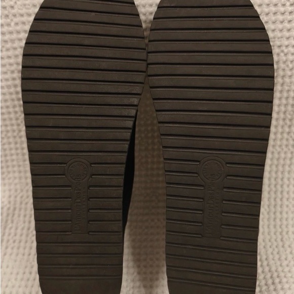 Black Women's Sandals - Picture 3 of 10